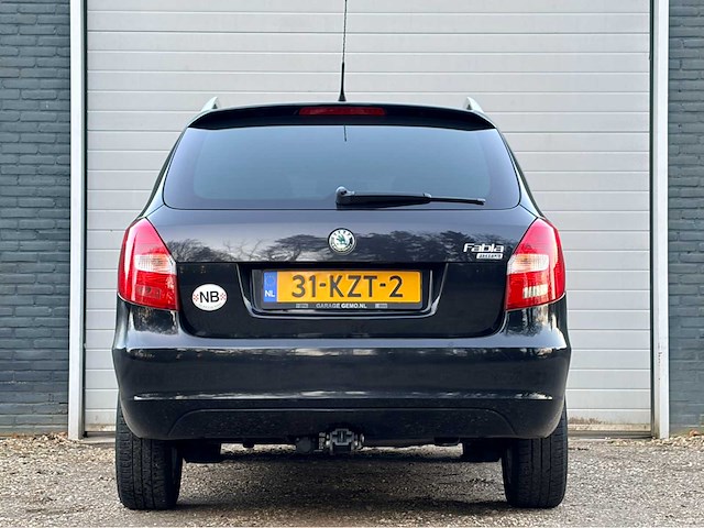 2010 - skoda - fabia combi 1.2-12v sprint - personenauto - afbeelding 8 van  10