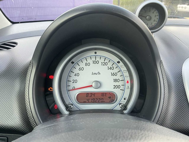 2010 - suzuki - splash - 1.0 spirit - personenauto - afbeelding 11 van  13
