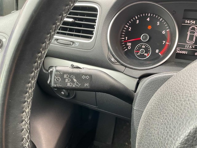 2010 - volkswagen - golf - 1.2 tsi tourii bluem - personenauto - afbeelding 16 van  19