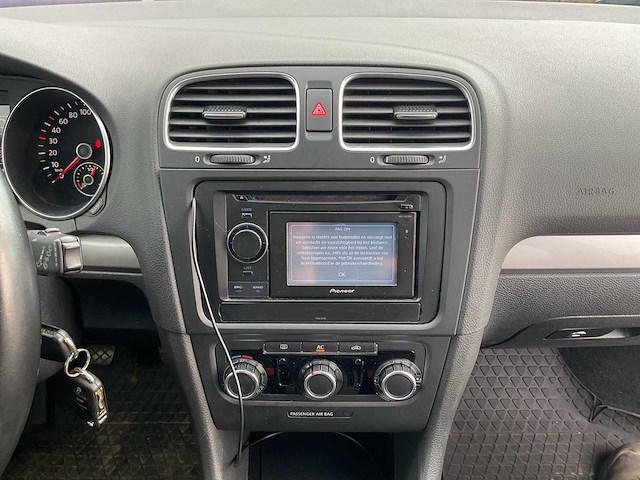 2010 - volkswagen - golf - 1.2 tsi tourii bluem - personenauto - afbeelding 8 van  19