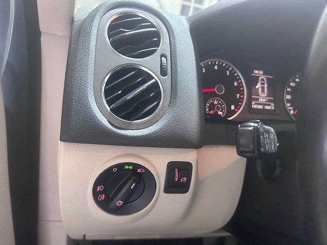 2010 - volkswagen - tiguan - 1.4 tsi sport&style - car - afbeelding 1 van  7