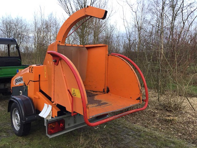 2010 aanhanger met houthakselaar - afbeelding 12 van  16