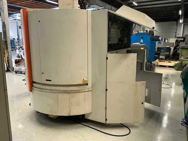2010 agiecharmilles mikron hsm 800 verticale machinecentra - afbeelding 11 van  14