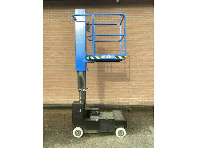 2010 aichi sv04b hoogwerker - afbeelding 5 van  6