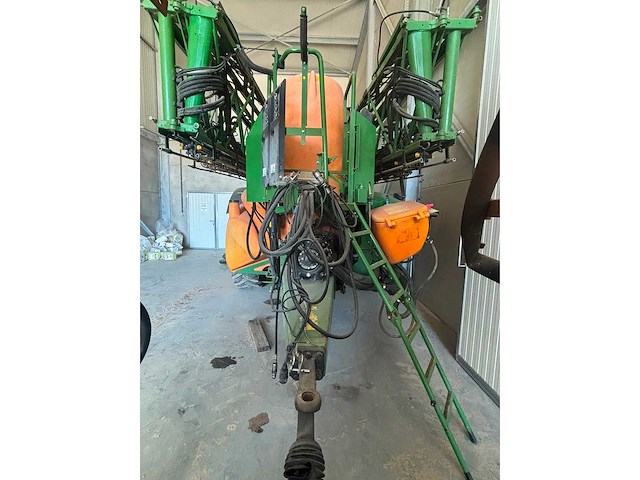 2010 amazone ux 5200 - veldspuit - afbeelding 7 van  16