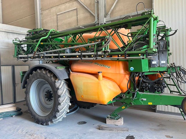 2010 amazone ux 5200 - veldspuit - afbeelding 1 van  16