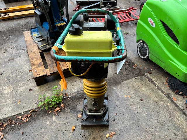 2010 ammann avs 68-4 trilstamper - afbeelding 3 van  7