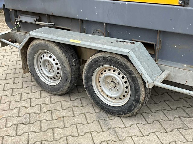 2010 atlas copco qas 100 stroom aggregaat aanhangwagen - afbeelding 24 van  35