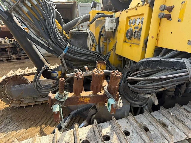 2010 atlas copco t30 boor / funderingsmachine - afbeelding 12 van  14