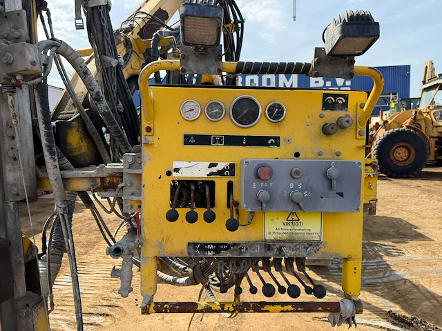 2010 atlas copco t30 boor / funderingsmachine - afbeelding 14 van  14