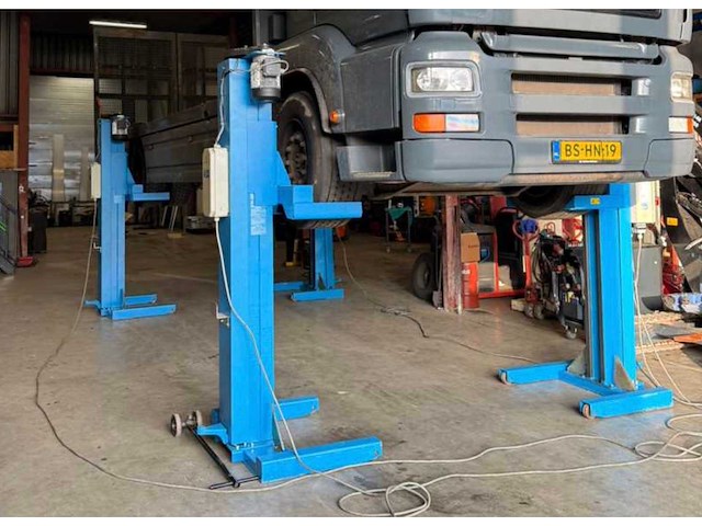 2010 autec atr16040c mobiele hefkolommen hefbrug - afbeelding 1 van  7