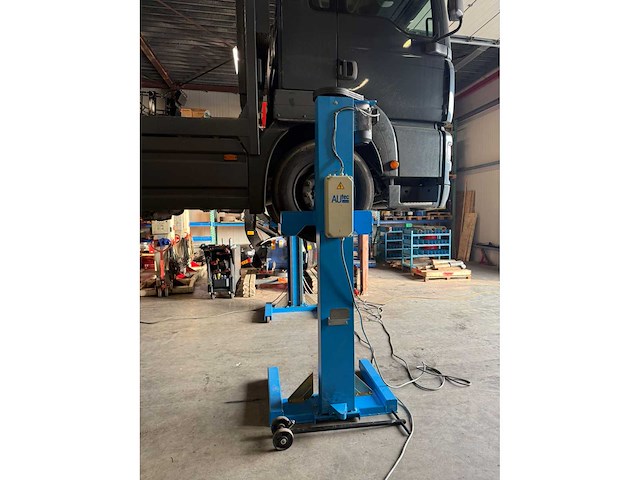 2010 autec atr16040c mobiele hefkolommen hefbrug - afbeelding 3 van  7