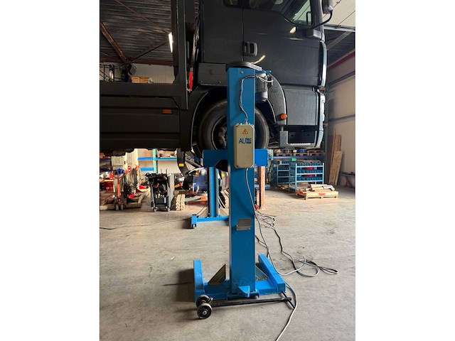 2010 autec atr16040c mobiele hefkolommen hefbrug - afbeelding 4 van  7