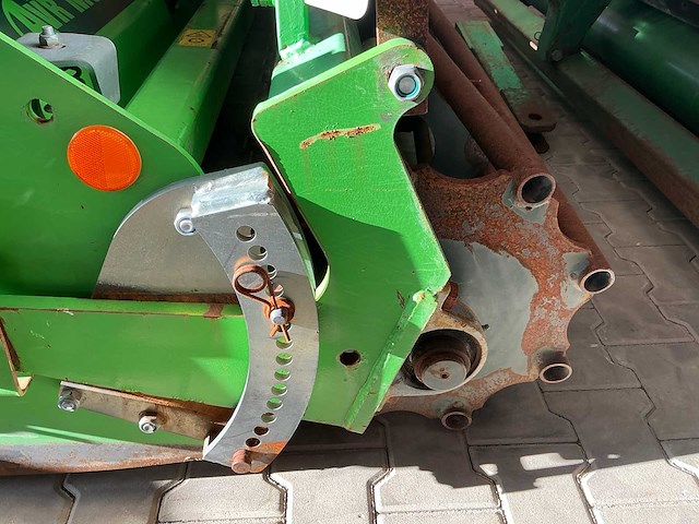 2010 avr multivator aardappelverzorging - afbeelding 28 van  28