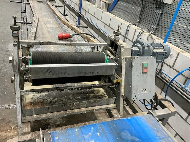 2010 axel wirth lw 100/5/450 lijmmachine - afbeelding 2 van  8