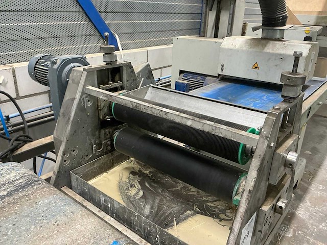 2010 axel wirth lw 100/5/450 lijmmachine - afbeelding 6 van  8