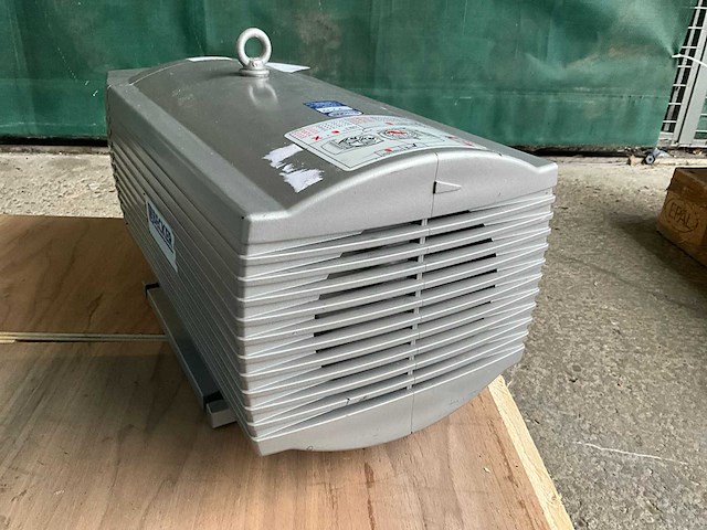 2010 becker vt4.40 vacuümpomp - afbeelding 2 van  8