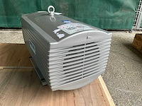 2010 becker vt4.40 vacuümpomp - afbeelding 2 van  8