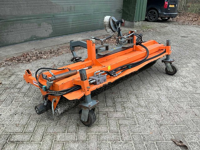 2010 bema serie 25 straatveegmachine - afbeelding 14 van  20