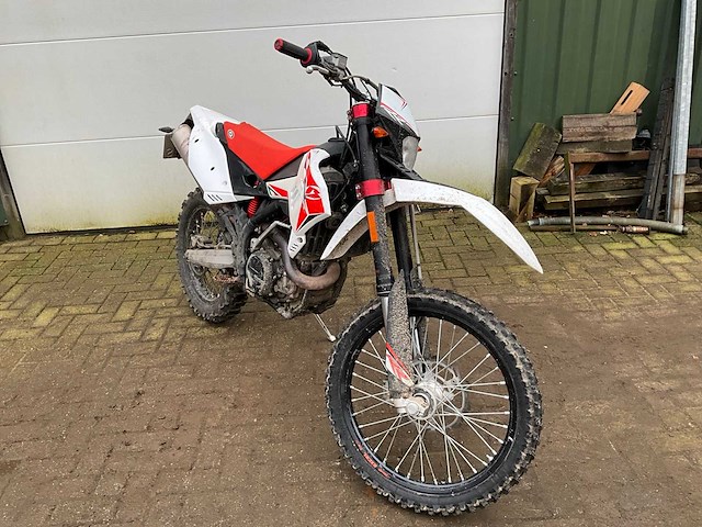 2010 beta all-road rr450 crossmotor - afbeelding 1 van  14
