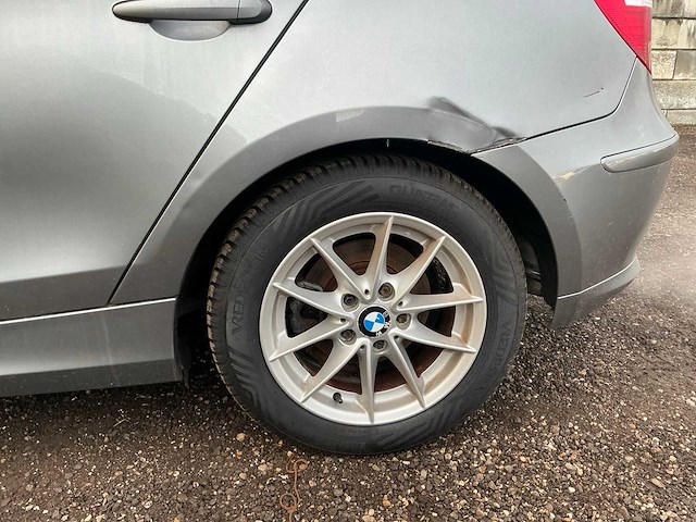 2010 bmw 116 i personenauto - afbeelding 2 van  43