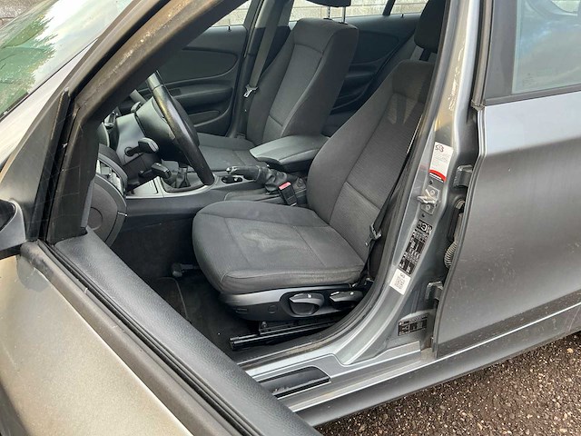 2010 bmw 116 i personenauto - afbeelding 8 van  43