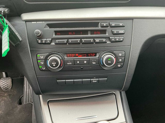 2010 bmw 116 i personenauto - afbeelding 19 van  43