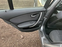 2010 bmw 116 i personenauto - afbeelding 24 van  43