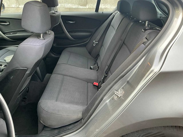 2010 bmw 116 i personenauto - afbeelding 25 van  43