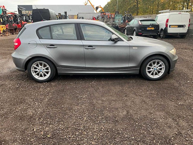 2010 bmw 116 i personenauto - afbeelding 40 van  43