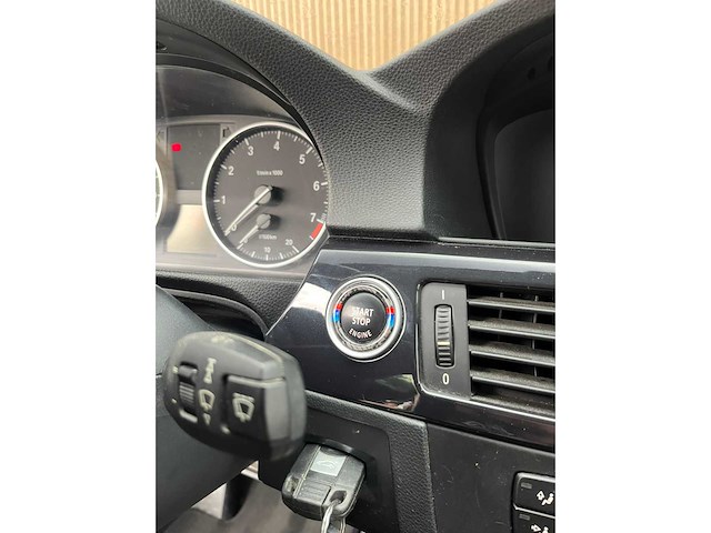 2010 bmw 3-serie 316i business line m pakket personenauto - afbeelding 18 van  44