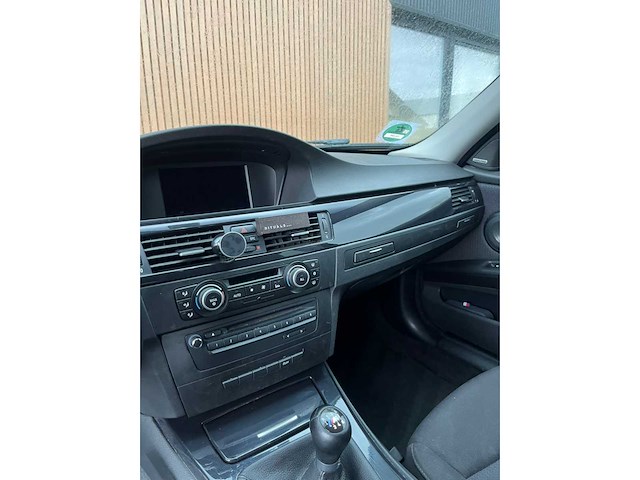 2010 bmw 3-serie 316i business line m pakket personenauto - afbeelding 19 van  44
