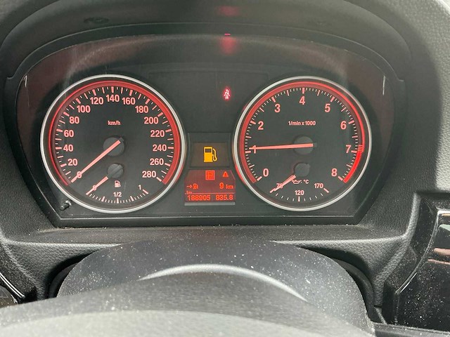 2010 bmw 3-serie coupé personenauto - afbeelding 19 van  20