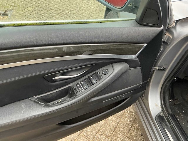 2010 bmw 5-serie 528i - afbeelding 13 van  39