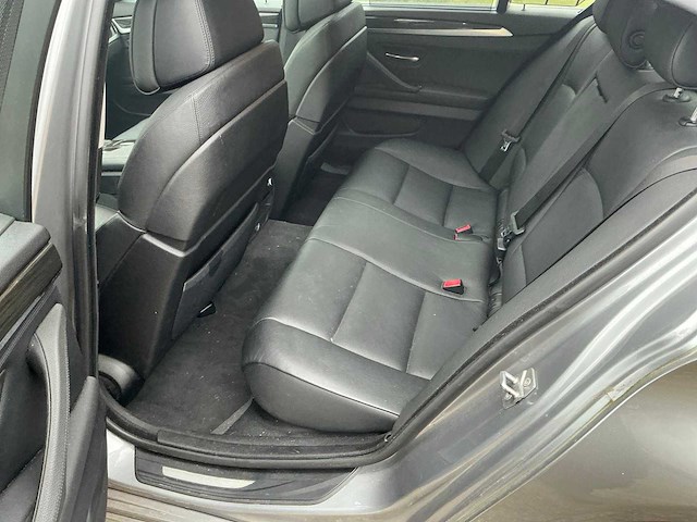 2010 bmw 5-serie 528i - afbeelding 26 van  39