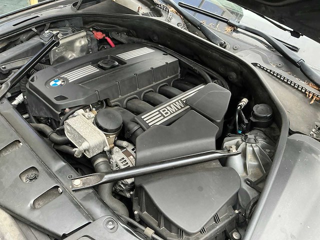 2010 bmw 5-serie 528i - afbeelding 29 van  39