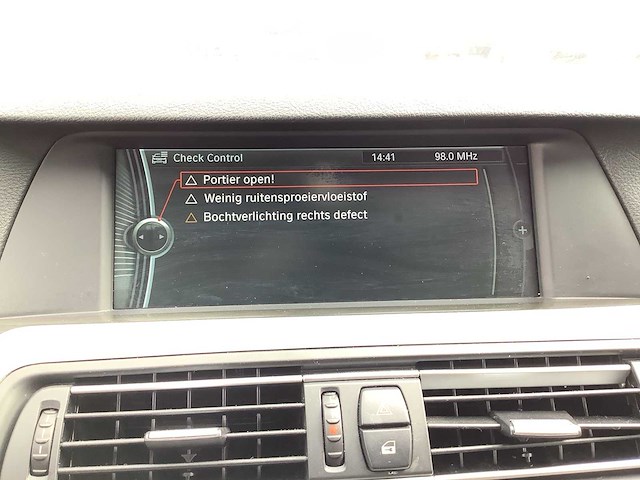 2010 bmw 523i high executive personenauto 55-lzd-7 - afbeelding 15 van  35