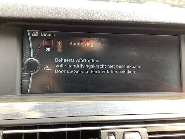 2010 bmw 523i high executive personenauto 55-lzd-7 - afbeelding 16 van  35