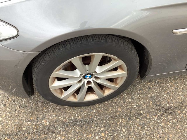 2010 bmw 523i high executive personenauto 55-lzd-7 - afbeelding 35 van  35