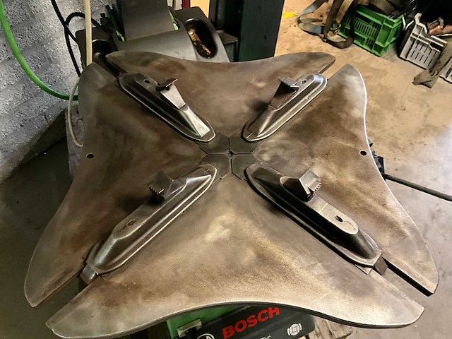 2010 bosch tce 300 banden de-en montageapparaat - afbeelding 3 van  7