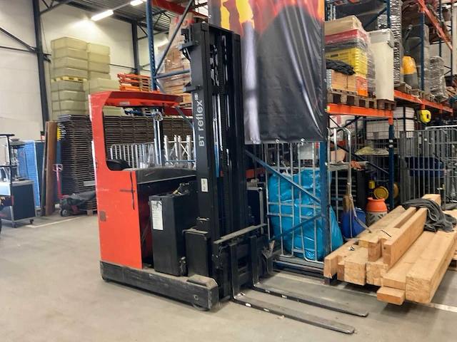 2010 bt rre140m reach truck - afbeelding 1 van  20