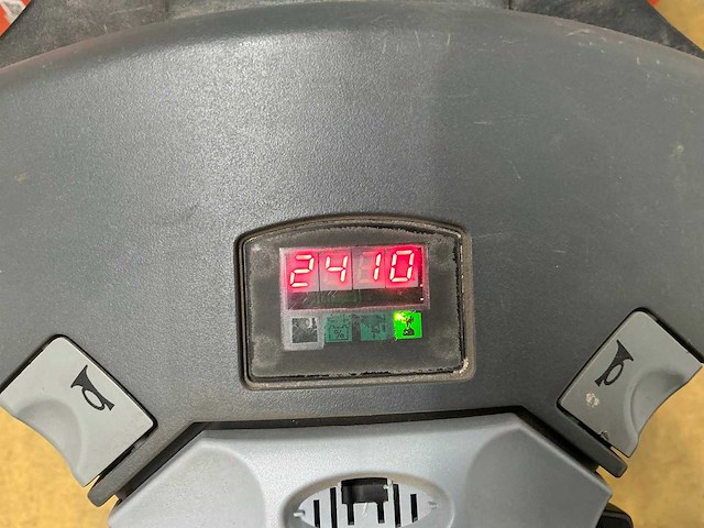 2010 bt spe160 stapelaar - afbeelding 4 van  7