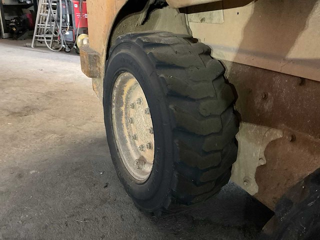 2010 case 410 schranklader - afbeelding 12 van  24