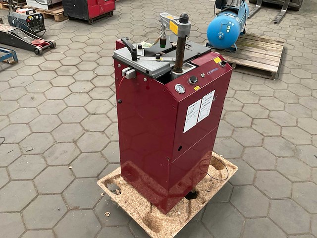 2010 cassese cs299mxl underpinner - afbeelding 3 van  5