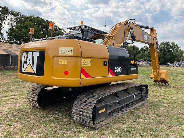 2010 caterpillar 320d rupsgraafmachine - afbeelding 14 van  20
