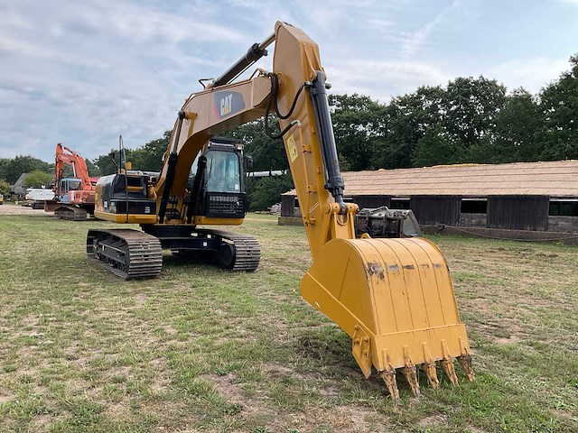 2010 caterpillar 320d rupsgraafmachine - afbeelding 15 van  20