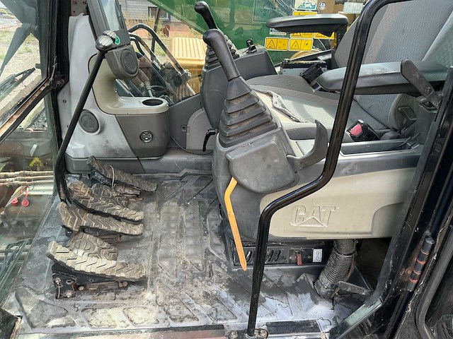 2010 caterpillar 320dlr-a amfibische graafmachine - afbeelding 28 van  52