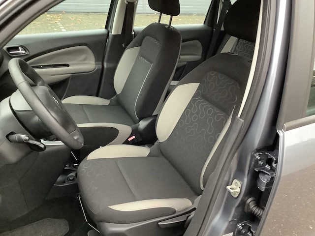 2010 citroen c3 picasso 1.4 personenauto 28-lnp-2 - afbeelding 8 van  37