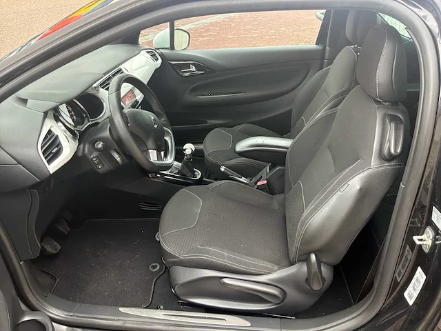2010 citroen ds3 1.6 so chic personenauto - afbeelding 14 van  34