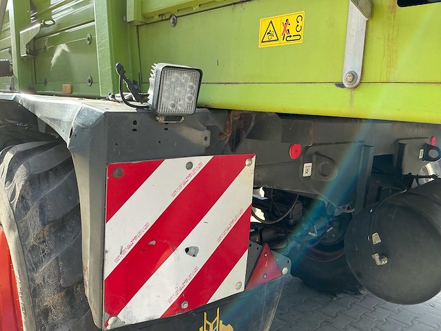 2010 claas cargos 9500 opraapwagen - afbeelding 2 van  7